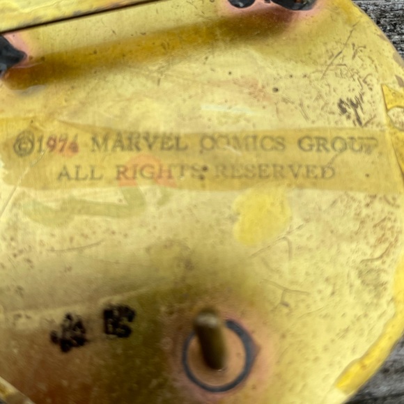 Marvel Comics Group 1974 Spider Man Hand Crafted Belt Buckle Fits 1.5” Belt - Picture 3 of 5